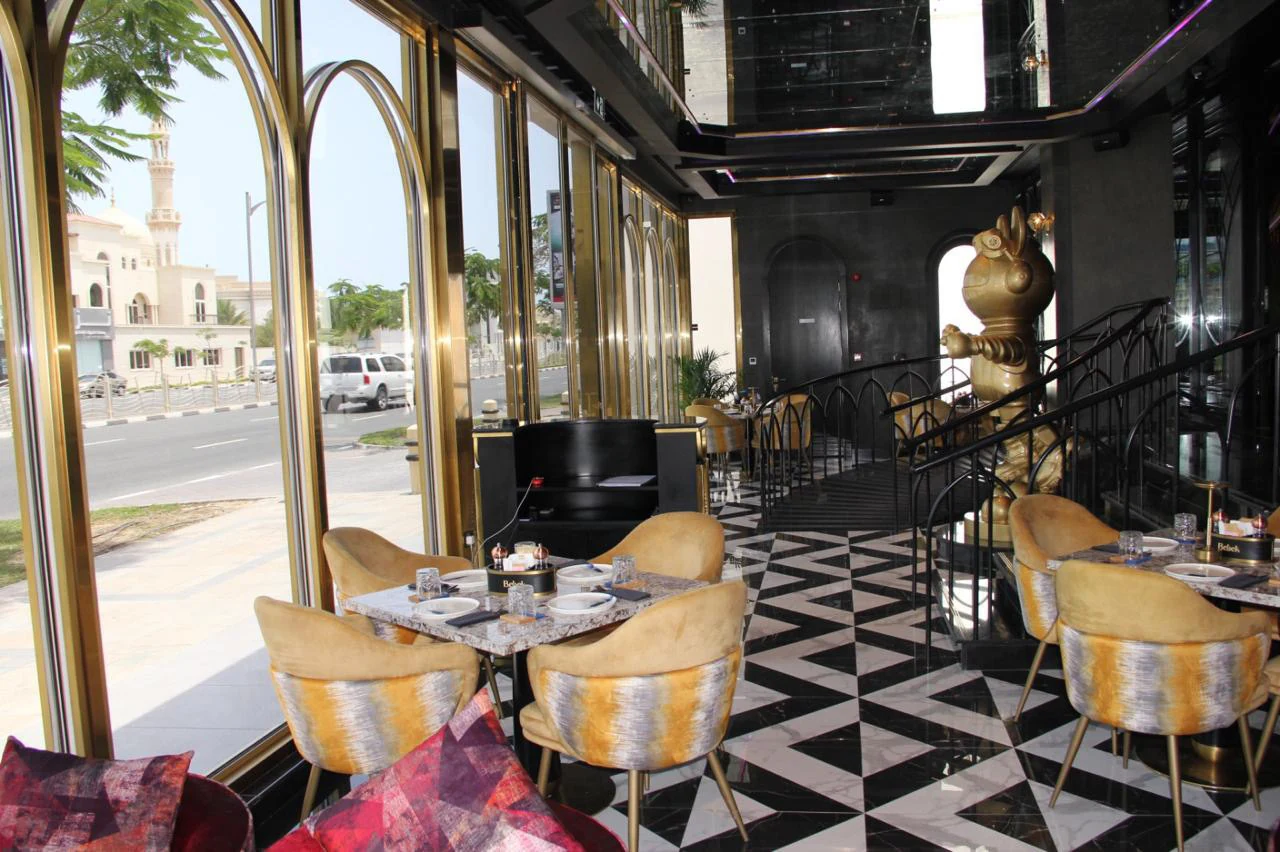 Bebek Restaurant detail 2